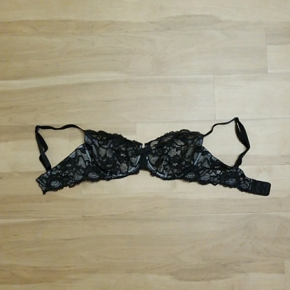 Victoria's secret bra